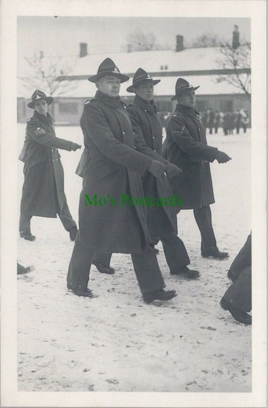 Nostalgia Postcard - Military / Army - New Zealand Troops, 1939 - RS28986