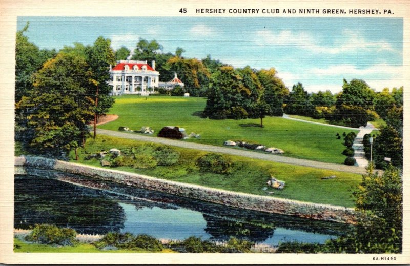 Pennsylvania Hershey The Hershey Country Club and Ninth Green Curteich