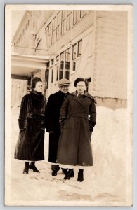 Ashton IL Fun in the Snow Nelson Family Schmidt Lauren IA Postcard C27