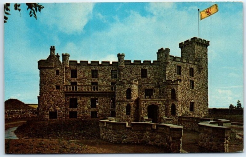 Postcard - Dunvegan Castle at famous Woodleigh Replicas - Kensington, Canada