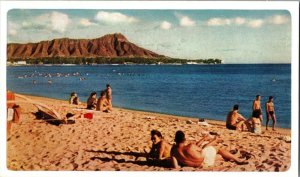 United Air Lines, View of Waikiki Beach HI Vintage Postcard H68