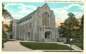 Vintage Postcard 1920's The First Persbyterian Church Wooster Ohio OH