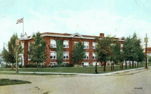 Vintage Post Card Collegiate North Bay Ont., Canada F94