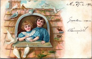 Victorian Kids With Pigeons Vintage Postcard C088