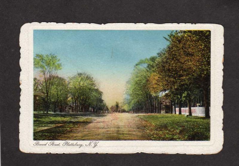 NY Broad St Street Plattsburg New York Scalloped Edge Postcard Vintage PC