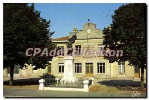 Modern Postcard St Aubin De Blaye The Mayor and the War Memorial