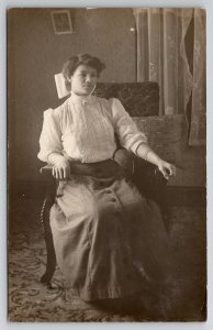 Pretty Edwardian Young Lady Annie Seated Miller Family Rockland MI Postcard U23