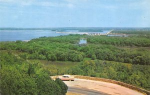 Lock and Dam No 13 Mississippi River Clinton, Iowa