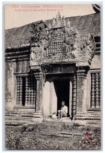 Ex Cambodge Angkor Vat Porte Dans La Deuxieme Galerie Sud Cambodia Postcard