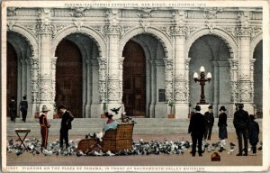 Pigeons on Plaza de Panama, Pan-Cal Expo San Diego CA c1915 Vintage Postcard H57