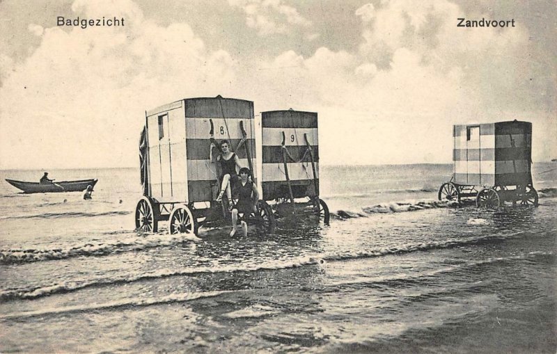 Badgezicht - Zandvoort Netherlands Beach Scene Dutch c1910s Vintage Postcard