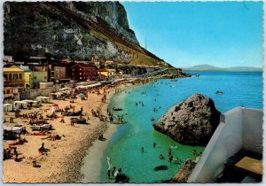 VINTAGE CONTINENTAL SIZE POSTCARD VIEW OF CATALAN BAY AT GIBRALTAR