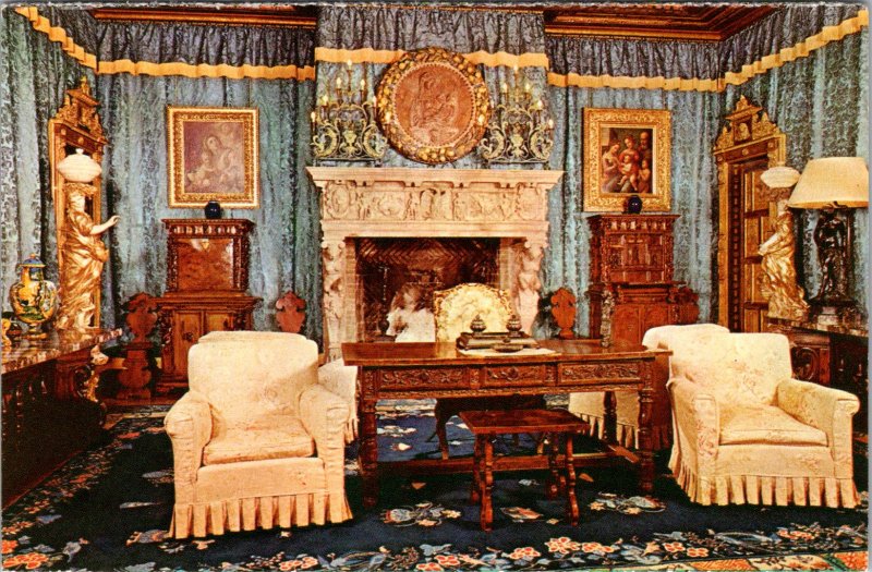 California, San Simeon - Hearst Castle - Doge's Suite - [CA-596]