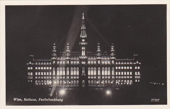 Austria Vienna Rathaus Festbeleuchtung Photo