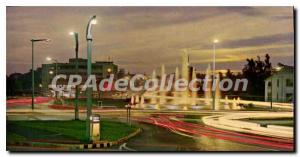 Postcard Modern Bulatan Merdeka Pictute Shows The Night Scene