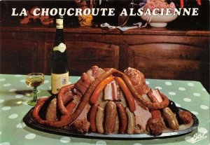 US4096 La Vraie Choucroute Alsacienne Food Champagne Postcard  food recipe