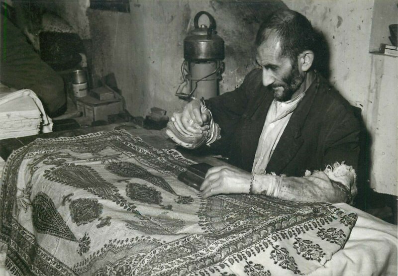 Iran Isfahan ethnic type block print worker