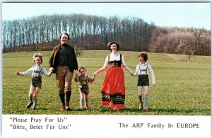 c1970s Campus Crusade for Christ Advertising Postcard Arp Family in Germany A145