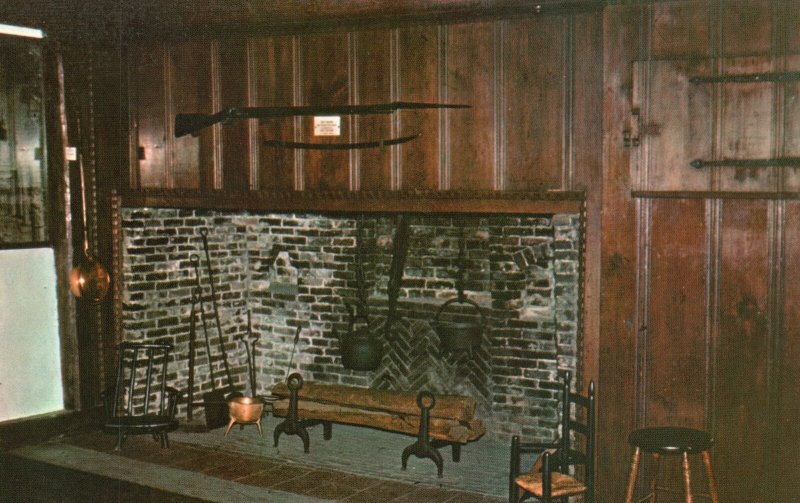 Vintage Postcard Fireplace Living Room Paul Revere House North Square Boston MA