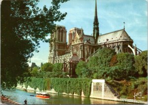 postcard Paris France Notre-Dame and Seine as seen from Quai de Montebello