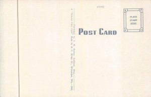 HOTEL MARKHAM GULFPORT MISSISSIPPI POSTCARD (c.1940s)