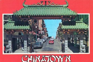 VINTAGE POSTCARD CONTINENTAL SIZE CHINATOWN STREET SCENE SAN FRANCISCO