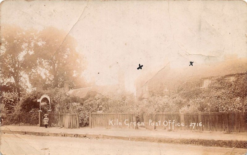 uk40571 kiln green post office real photo uk Wargrave Berkshire