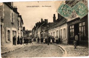 CPA Ceur-CHEVERNY - Rue Nationale (208720)