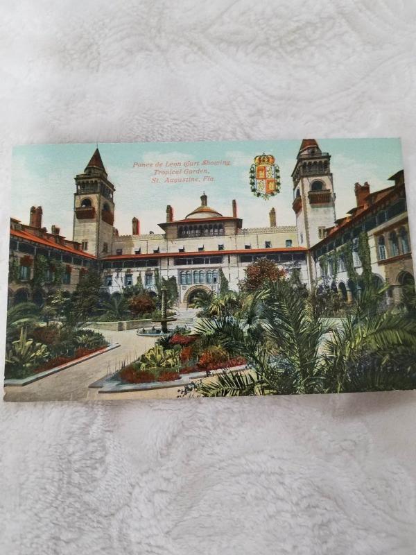 Antique Postcard entitled Ponce de Leon Court, Showing Tropical Garden