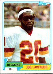 1981 Topps Football Card Joe Lavender Washington Redskins sk60443