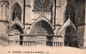 Portail de la Cathedrale,Poitiers,,France BIN