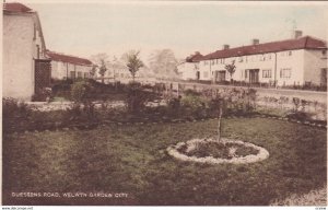 WELWYN GARDEN CITY, Hertfordshire, England, 1910-1920s; Guessens Road, #2