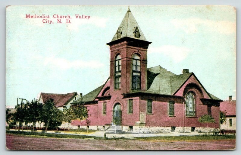 Valley City North Dakota~Methodist Church Corner~Neighborhood Homes~1912 ZIM 