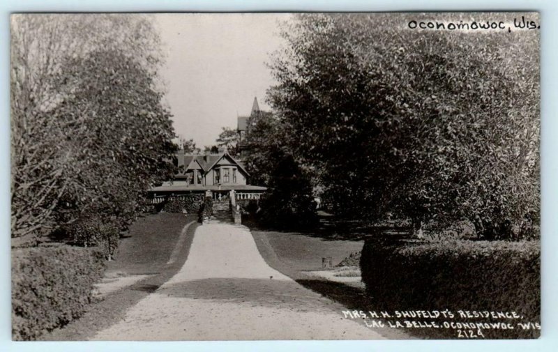 RPPC  OCONOMOWOC, Wisconsin WI ~ Lac La Belle SHUFELDT'S RESIDENCE  Postcard