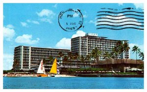 Postcard HOTEL SCENE Honolulu - Waikiki Hawaii HI AR2283