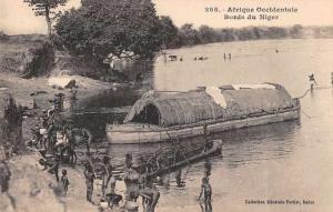 Afrique Occidentale Africa Bords du Niger River Scenic View Postcard J80771