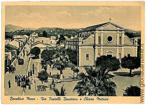 VINTAGE POSTCARD: REGGIO CALABRIA - BOVALINO MARE-