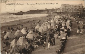 CPA BIARRITZ Les Nouveaux Trottoirs de la Grande Plage (1142281)