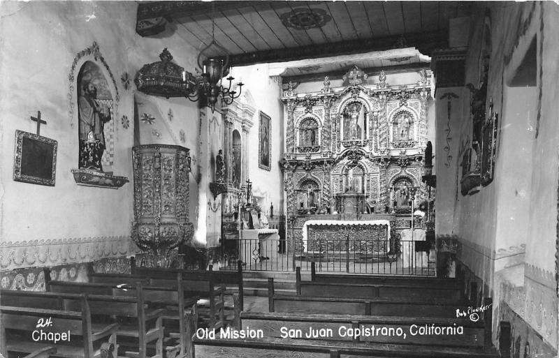 San Juan Capistrano California~Mission San Juan Capistrano Interior~'50s RPPC