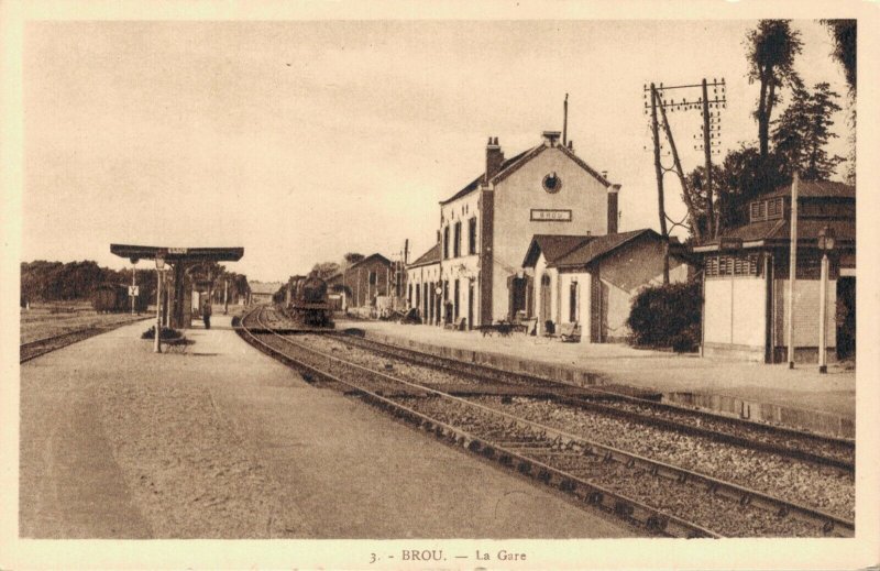 France Brou La Gare Trainstation 03.39