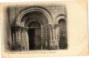 CPA SAUMUR - Église St-PIERRE Portail du Transept (207233)