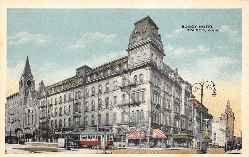 Toledo Ohio~Boody Hotel~Trolley~Cars~Sign on Sidewalk~1920s Postcard