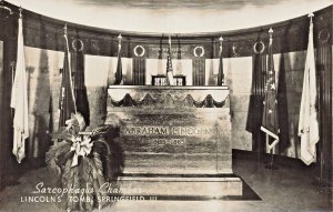 SPRINGFIELD IL~Sarcophagus Chambers Abraham Lincoln's Tomb~REAL PHOTO POSTCARD