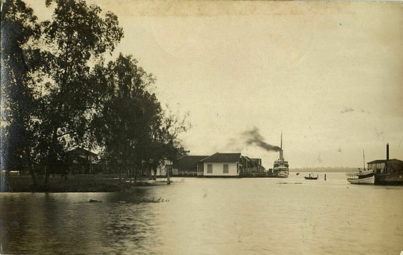 indonesia, BORNEO PONTIANAK, Kalimantan, River Scene (1910s) RPPC Postcard