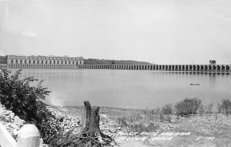 Keokuk Iowa~Power House & Dam~Tree Stump in Foreground~1940s RPPC Postcard