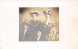 J46/ Jacksonville Illinois RPPC Postcard c1910 Pretty Women Large Hats 253