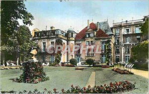 Modern Postcard Vichy Allier Pavillon Sevigne