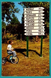 Maine, Lynchville - Famous Signpost - [ME-247]