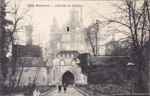 France Montmort L'Entree du Chateau
