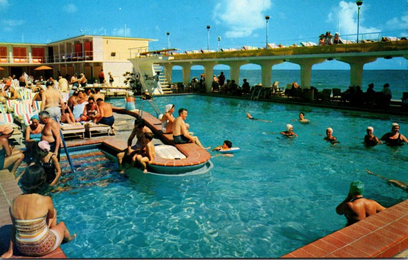 Florida Miami Beach The Lucerne Swimming Pool